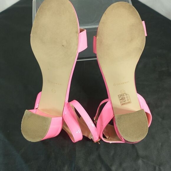 Dream Pairs Women's SZ 9.5 Hot Pink Carnival Ankle Strap Sandals Heels . - Picture 3 of 10